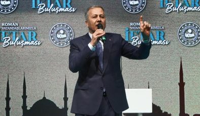 İçişleri Bakanı Ali Yerlikaya Roman vatandaşlarla iftarda buluştu