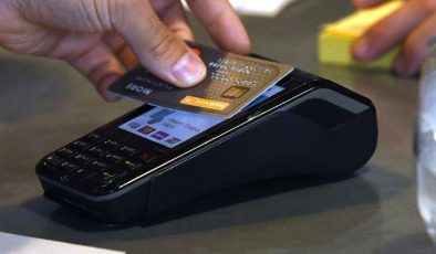 Kartlı ödemeler yüzde 122 artış gösterdi